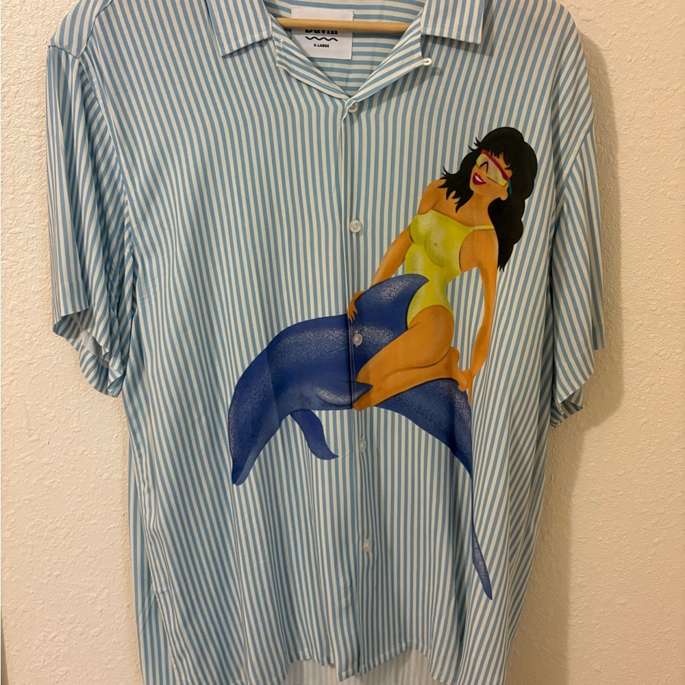 Vintage Striped Blue Shirt with Graphic Design